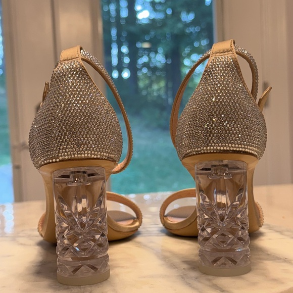 [NWT] Kate Spade New York • Alora Pave Embellished Satin Sandals 🏰 - Picture 4 of 10